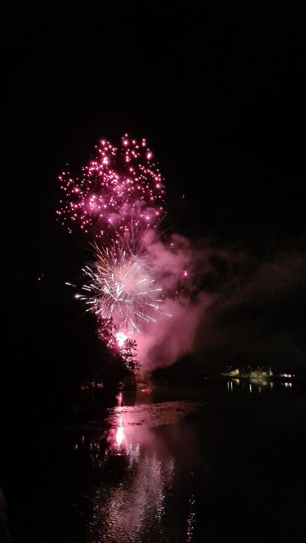 4 et un feu d artifice en plus